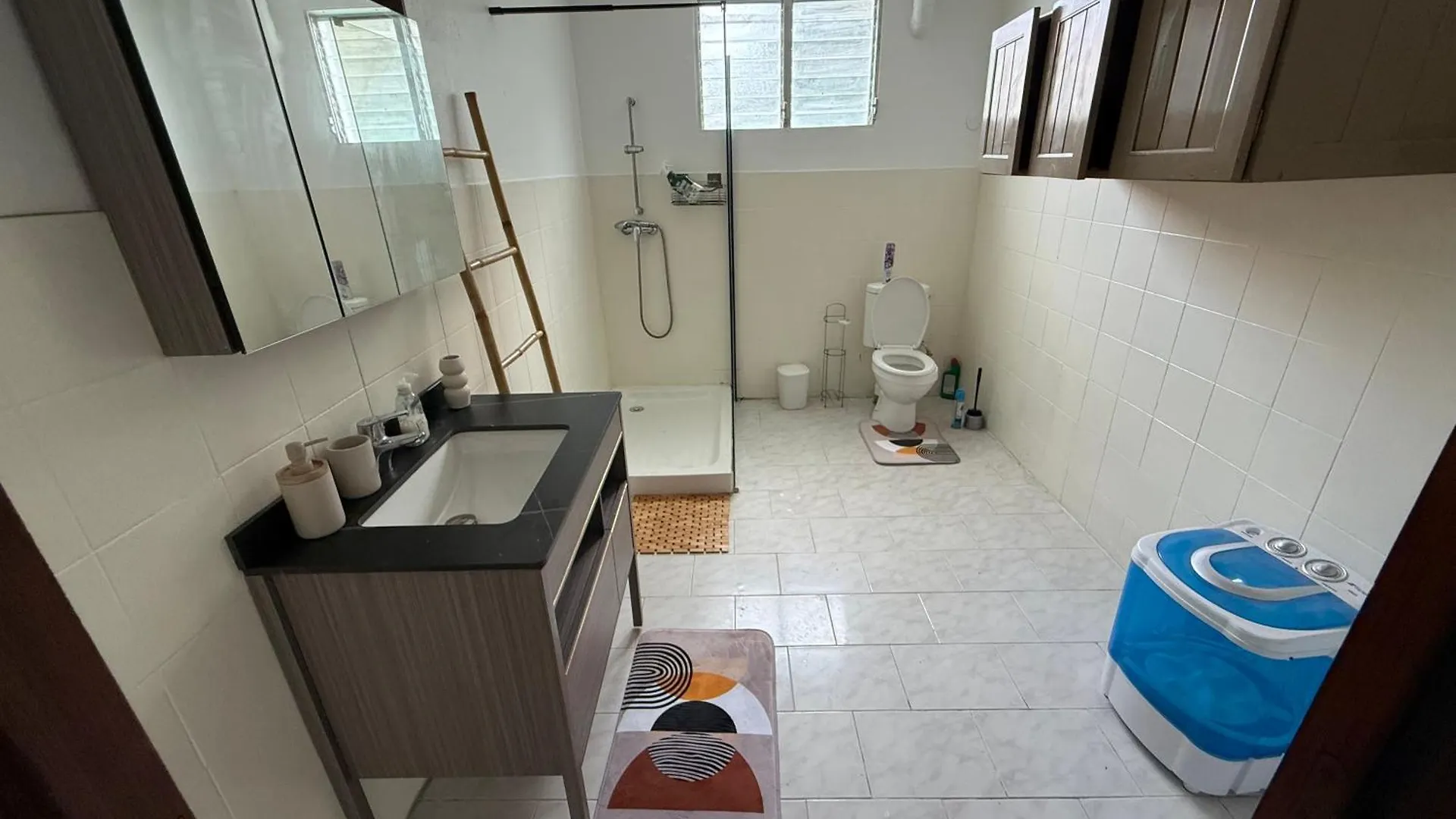 Apartament Caraibes Harmony - Vue Mer, Spa, Piscine & Confort Baillif